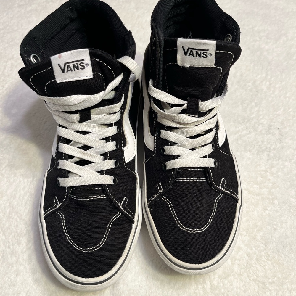 Vans Black White High Top Sneakers Skate Shoes Women’s 7.5